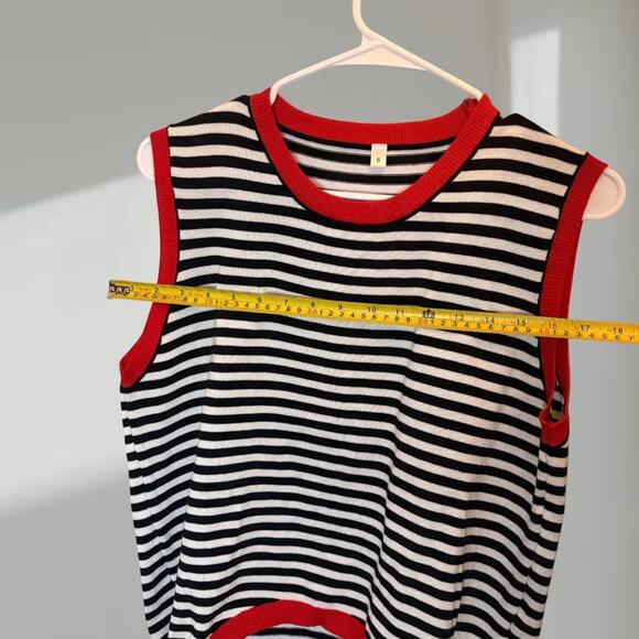 Black & White Tank - Striped Sleeveless Knit– Red Trim – Women’s Small - Picture 4 of 5